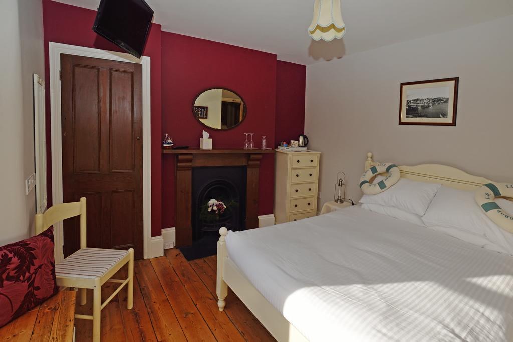 Beacon House B&B 브릭섬 외부 사진